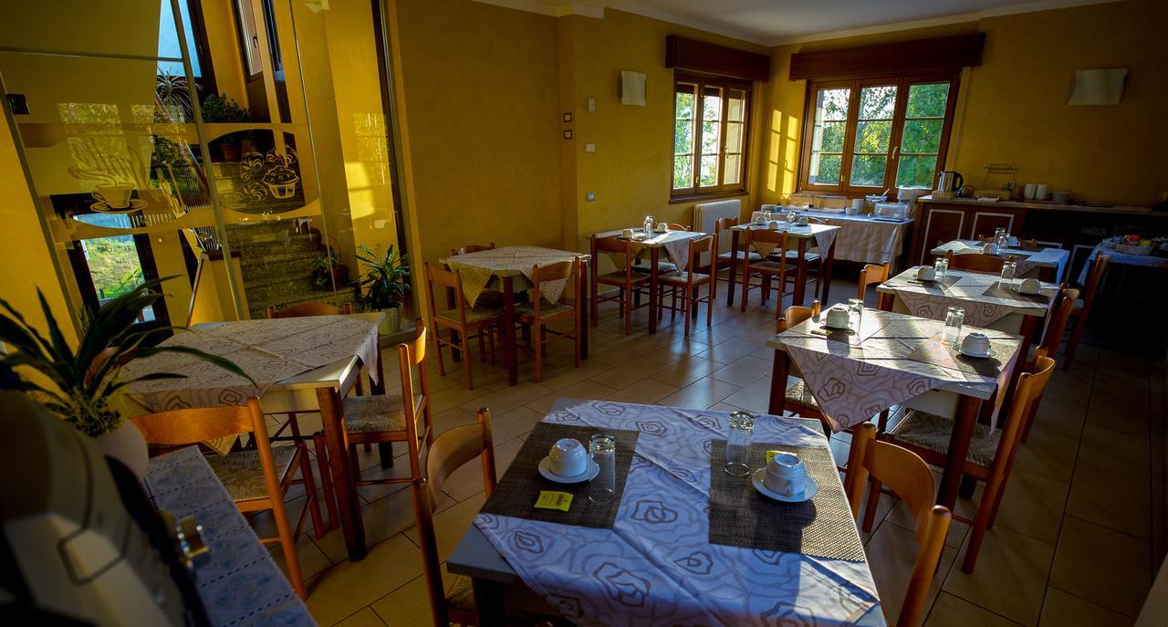 La Svolta Hotel Chiuro Ngoại thất bức ảnh
